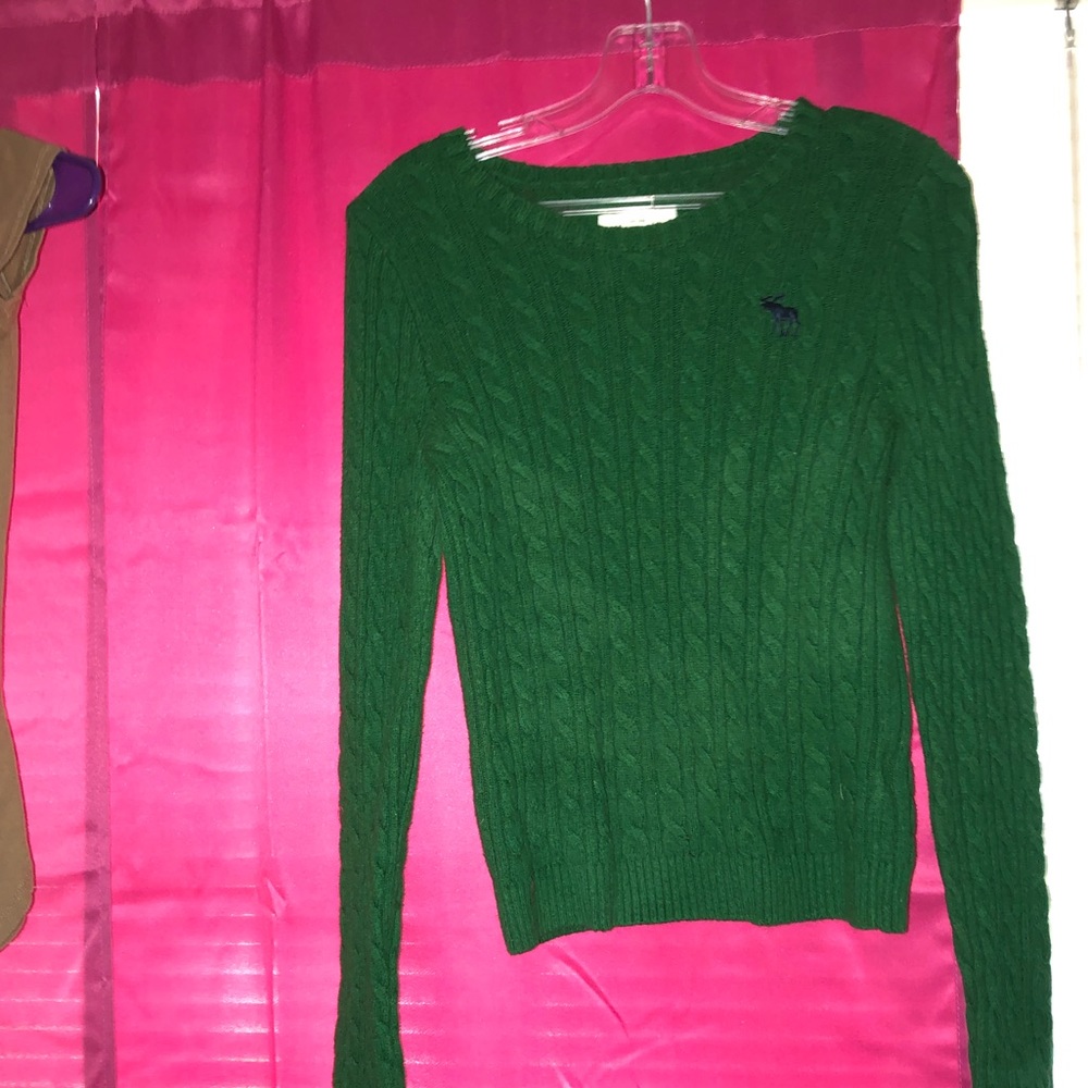 Long sleeve sweater